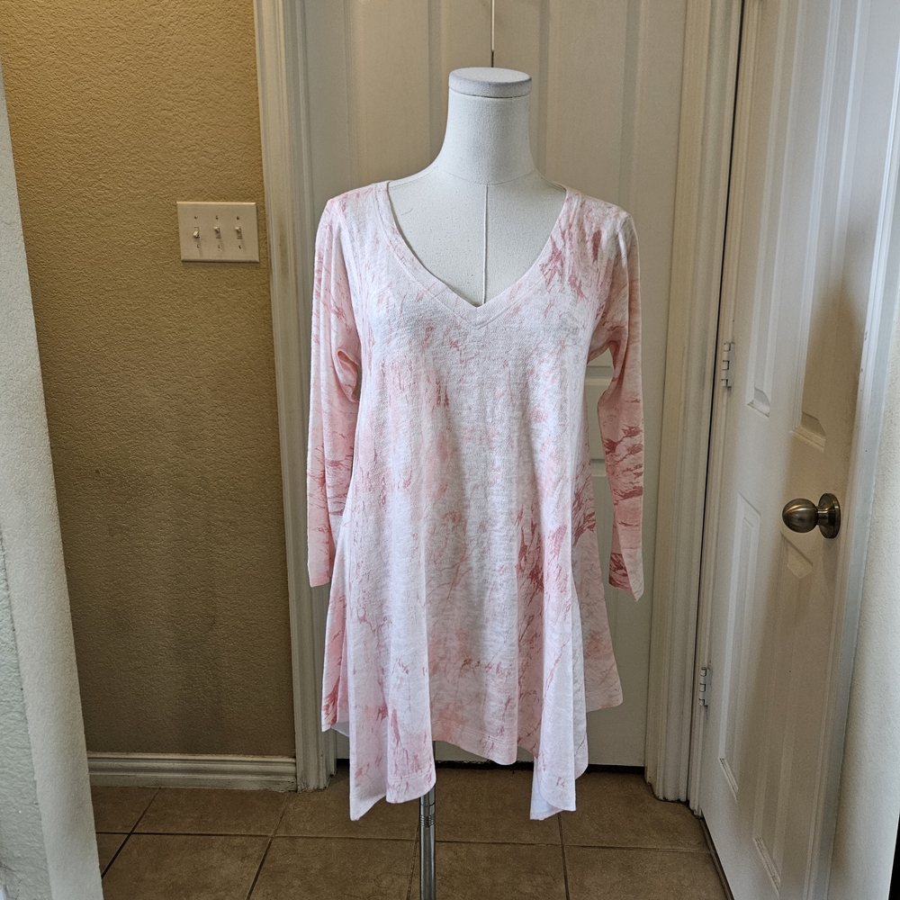 Nally & Millie Pink Marble Print V-Neck Tunic Top – Size XS - Picture 2 of 14
